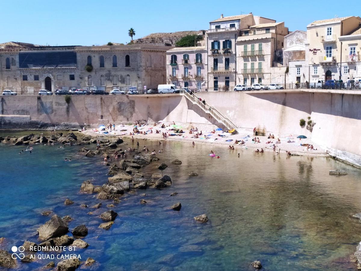 Appartamento Dammuso Isola Di Ortigia Syrakusa Exteriör bild