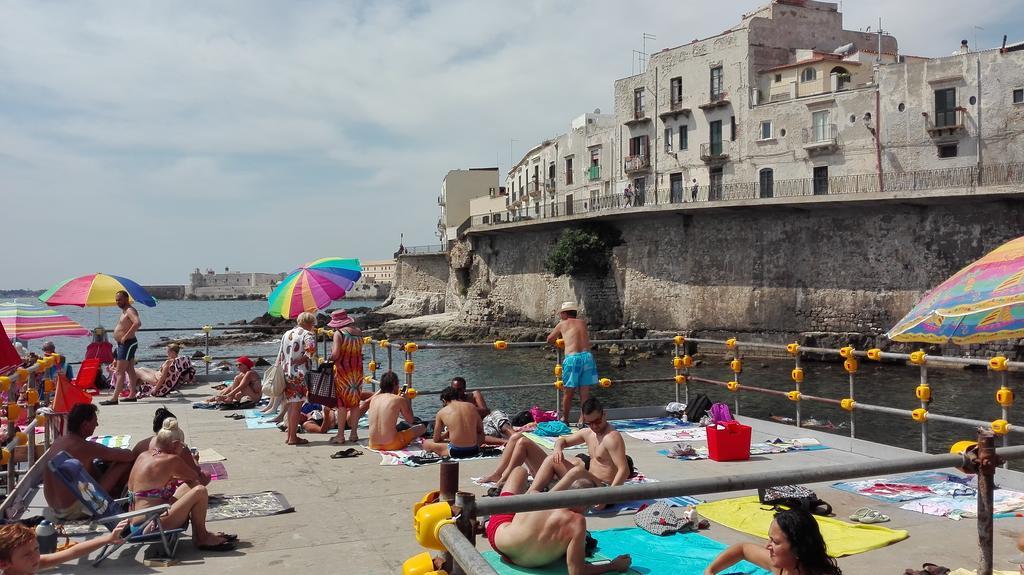 Appartamento Dammuso Isola Di Ortigia Syrakusa Exteriör bild